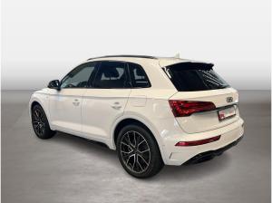 Audi Q5 55 TFSI e quattro S tronic S line business LM