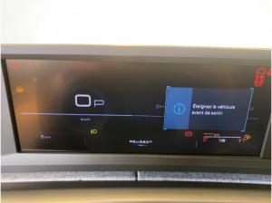 Peugeot 5008 1.2 145 Allure LED+SHZ+2xKlima+Kam.+Klima