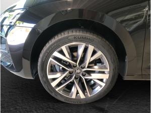 Skoda Octavia Combi 2.0 TDI DSG Balance Matrix AHK Navi SHZ 18 Zoll