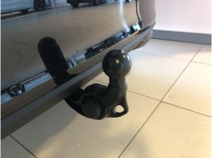 Skoda Octavia Combi 2.0 TDI DSG Balance Matrix AHK Navi SHZ 18 Zoll