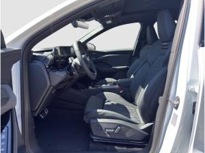 Audi Q6 e-tron quattro S line; AHK; Panorama
