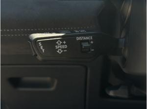 Audi Q6 e-tron quattro S line; AHK; Panorama