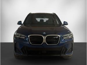 BMW iX3 NAVI/PDC/LED *SOFORT*