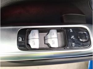 Mercedes-Benz C 300 NAVI/SHZ *SOFORT*