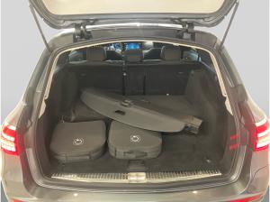 Mercedes-Benz E 300 T SHZ/NAVI/LED