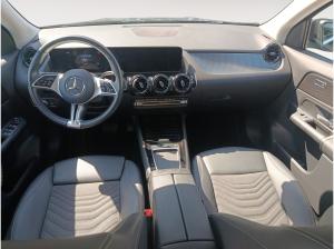 Mercedes-Benz GLA 180 NAVI/SHZ/LED *SOFORT*