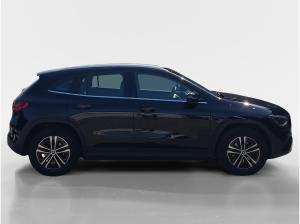 Mercedes-Benz GLA 180 NAVI/SHZ/LED *SOFORT*