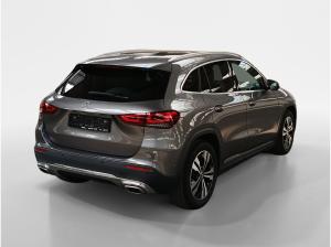 Mercedes-Benz GLA 200 NAVI/SHZ/LED *SOFORT*