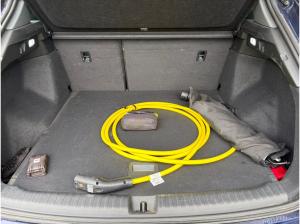 Audi Q4 e-tron 35+KAMERA+HEAD UP+SPORTSITZE+NAVI PRO+