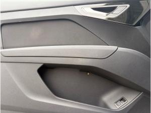 Audi Q4 e-tron 35+KAMERA+HEAD UP+SPORTSITZE+NAVI PRO+