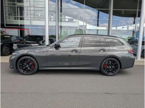 BMW M340 i xDrive Touring Black Package