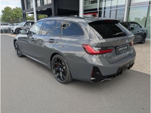 BMW M340 i xDrive Touring Black Package