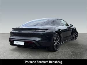 Porsche Taycan Black Edition