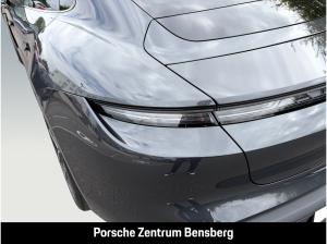 Porsche Taycan Black Edition
