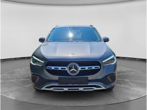 Mercedes-Benz GLA 250 NAVI/SHZ *SOFORT*