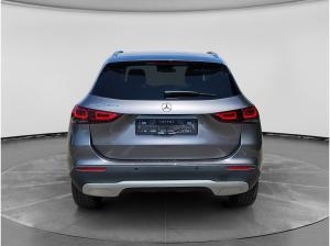 Mercedes-Benz GLA 250 NAVI/SHZ *SOFORT*
