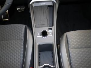 Volkswagen T-Roc R-Line 1.5 l eTSI OPF 110 kW (150 PS) 7-Gang DSG "SOFORT VERFÜGBAR"