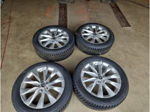 Skoda ENYAQ NAVI/SHZ/LED *SOFORT*