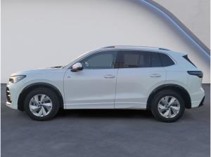 Volkswagen Tiguan 1.5 TSI DSG R-Line inkl. WKR + LEDER + IQ-LIGHT