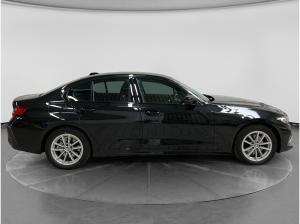 BMW 320 Lim. SHZ/MFA/PDC *SOFORT*