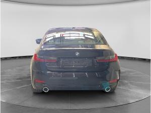 BMW 320 Lim. SHZ/MFA/PDC *SOFORT*