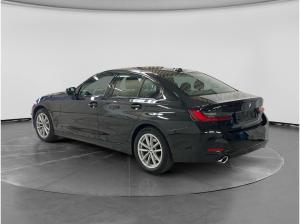 BMW 320 Lim. SHZ/MFA/PDC *SOFORT*