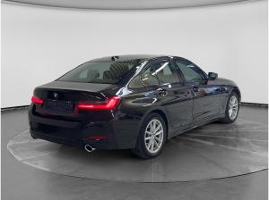 BMW 320 Lim. SHZ/MFA/PDC *SOFORT*