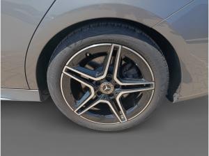 Mercedes-Benz CLA 200 NAVI/SHZ/LED *SOFORT*