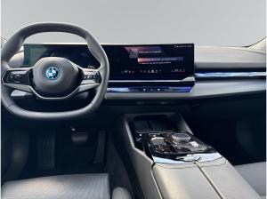 BMW 550 e xDrive Limo PGSD,ACC,H/K SOUND,360 GRAD KAMERA,AUTOBAHN ASSISTENT,4x SITZHEIZUNG