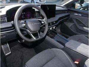Skoda Superb Combi 2.0 TDI Sportline DSG AHK Navi RüKa