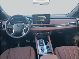 Mitsubishi Outlander 2.4 4WD Plug-In Hybrid Top Luxury