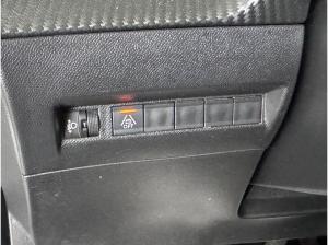 Peugeot 2008 1.2 PureTech 100 Active Pack LED+Navi+PDC