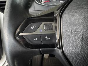 Peugeot 2008 1.2 PureTech 100 Active Pack LED+Navi+PDC