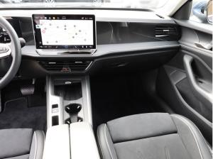 Volkswagen Passat Variant 1.5 eTSi DSG Business Navi elektr.Heckklappe R-Kamera 17Zoll SideAssist