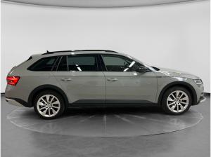Skoda Superb Combi NAVI/SHZ/LED *SOFORT*