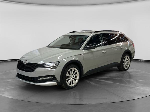 Skoda Superb Combi NAVI/SHZ/LED *SOFORT*