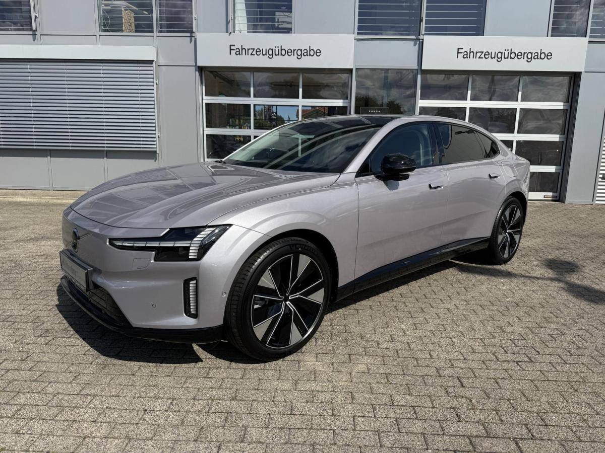 Volvo ES90