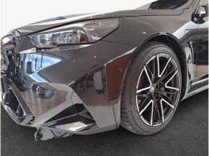 BMW M5 xDrive Touring , 5-türig