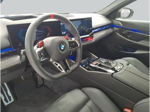 BMW M5 xDrive Touring , 5-türig