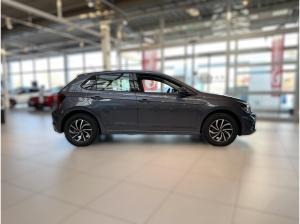 Volkswagen Polo Life DSG LED R-KAMERA SHZ PDC KlimaA
