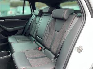 Skoda Octavia OCTAVIA COMBI RS 2.0TSI *AHK*NAVI*DCC*