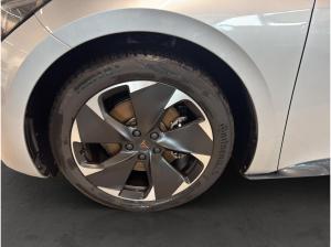 Cupra Born 82kWh LED NAVI ACC SIDEASS 82KWH WÄRMEPUMPE PDC KAMERA SHZ