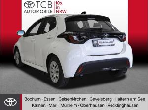 Toyota Yaris 1.5 Hybrid Business bis 31.07.2026