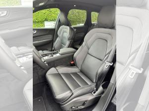 Volvo XC60 T8 Plus Black Edition/ 21" / 0,5% / AHK/Sofort!