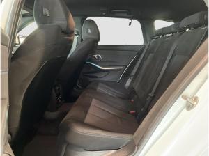 BMW 320 d Touring M Sport AHK LiveCockpitProf Kamera