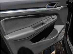 Volkswagen Golf VIII Variant 2.0 TDI Life Navi LED ACC