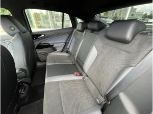Volkswagen ID.5 Pure NAVI+ACC+RFK+SHZ+LED Klima Navi