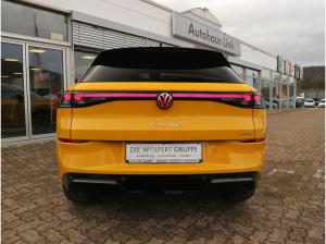 Volkswagen T-Roc R-Line 1.5 eTSI OPF (150 PS) DSG *WINTERRÄDER*PANORAMA*NEUES MODELL*GEWERBE