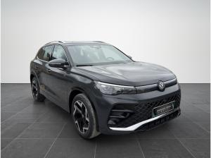 Volkswagen Tiguan R-Line 1,5 l eTSI DSG *AHK *360 KAM **Sofort Verfügbar**