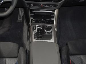 BMW 320 320d M Sport HUD PANO ACC AHK 360°KAM RFK NAVI